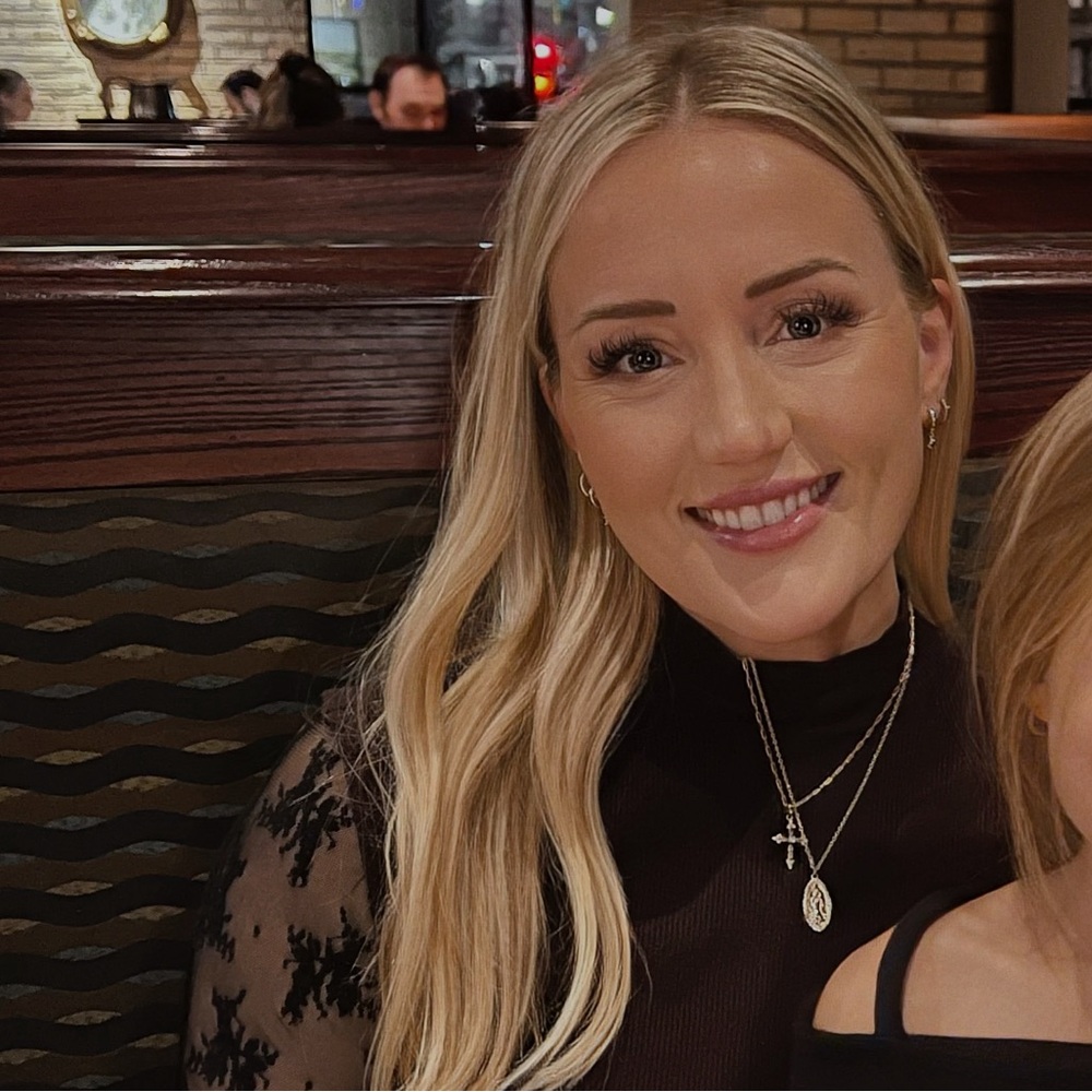 Meet your Posher, Amanda